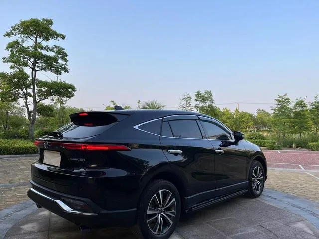 Toyota Harrier 2022 2.0L CVT Two-wheel drive enterprising version exterior photo 4 Toyota Harrier 2022 2.0L CVT Two-wheel drive enterprising version exterior photo 4