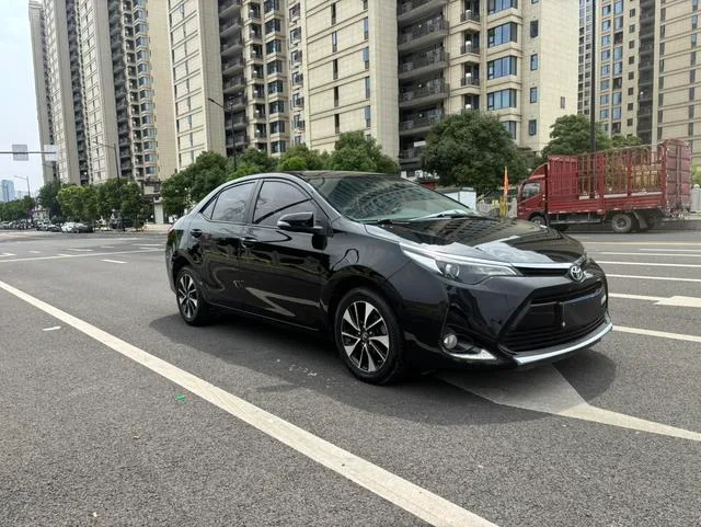 Toyota Levin 2018 185T CVT Premium Edition Country VI exterior photo 3 Toyota Levin 2018 185T CVT Premium Edition Country VI exterior photo 3
