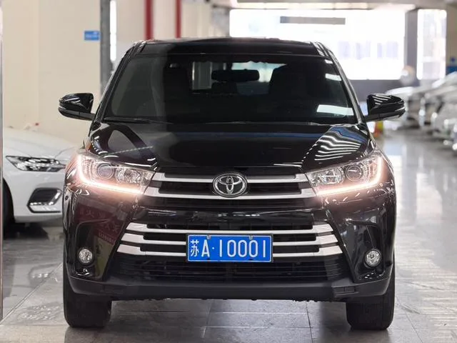 Toyota Highlander 2021 2.0T Édition Élite à quatre roues motrices 7 Siège extérieur photo 2