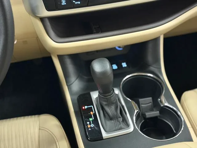 Toyota Highlander 2021 2.0T Édition Élite à quatre roues motrices 7 Siège intérieur photo 14