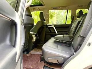 Toyota Prado 2018 3.5L Automático TX-L exterior foto 8