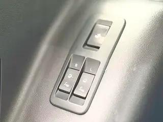 Toyota Prado 2018 3.5L Automático TX-L interior foto 10