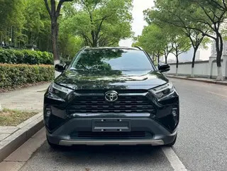 Toyota RAV4 2023 2.0L CVT Two-drive fashion PLUS version exterior photo 2 Toyota RAV4 2023 2.0L CVT Two-drive fashion PLUS version exterior photo 2