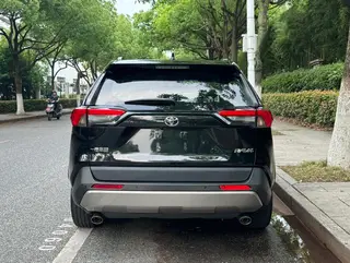 Toyota RAV4 2023 2.0L CVT Two-drive fashion PLUS version exterior photo 5 Toyota RAV4 2023 2.0L CVT Two-drive fashion PLUS version exterior photo 5