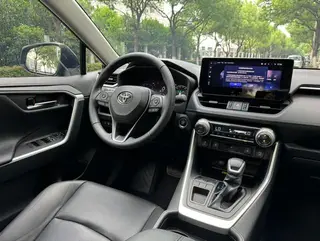 Toyota RAV4 2023 2.0L CVT Two-drive fashion PLUS version interior photo 13 Toyota RAV4 2023 2.0L CVT Two-drive fashion PLUS version interior photo 13