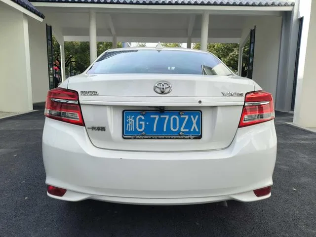 Toyota Vios 2017 1.5L CVT Line Creation Edition interior photo 9 Toyota Vios 2017 1.5L CVT Line Creation Edition interior photo 9