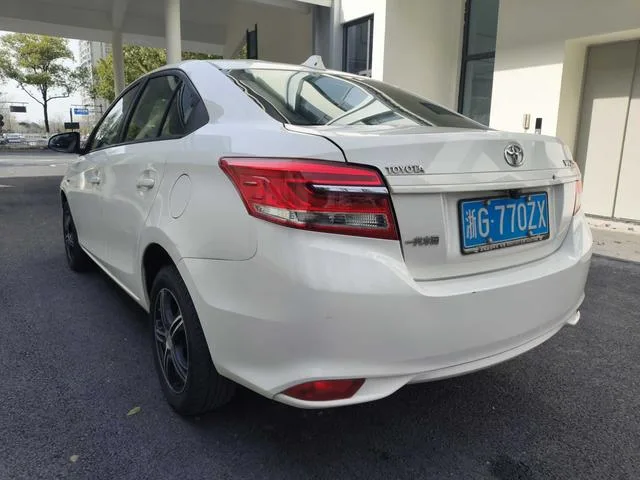 Toyota Vios 2017 1.5L CVT Line Creation Edition interior photo 10 Toyota Vios 2017 1.5L CVT Line Creation Edition interior photo 10