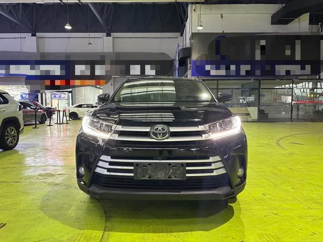 Toyota Highlander 2021 2.0T Édition Élite à quatre roues motrices 7 Siège extérieur photo 2 Toyota Highlander 2021 2.0T Édition Élite à quatre roues motrices 7 Siège extérieur photo 2