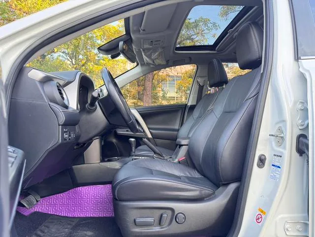 Toyota RAV4 2018 2.5L Élite automatique à quatre roues motrices i Version extérieur photo 5 Toyota RAV4 2018 2.5L Élite automatique à quatre roues motrices i Version extérieur photo 5