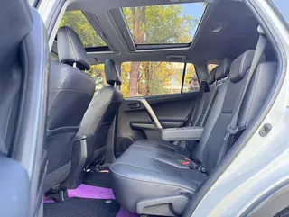 Toyota RAV4 2018 2.5L Élite automatique à quatre roues motrices i Version extérieur photo 8 Toyota RAV4 2018 2.5L Élite automatique à quatre roues motrices i Version extérieur photo 8