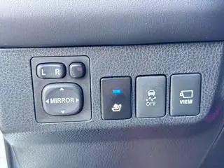 Toyota RAV4 2018 2.5L Élite automatique à quatre roues motrices i Version intérieur photo 16 Toyota RAV4 2018 2.5L Élite automatique à quatre roues motrices i Version intérieur photo 16
