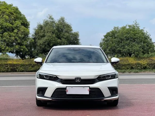 Honda Civic 2023 240TURBO CVT strength version exterior photo 3