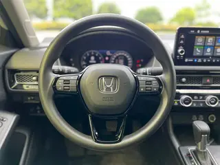 Honda Civic 2023 240TURBO CVT strength version interior photo 18