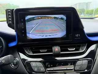 Toyota C-HR 2022 2.0L Leading Edition interior photo 13 Toyota C-HR 2022 2.0L Leading Edition interior photo 13