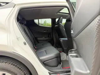 Toyota C-HR 2022 2.0L Leading Edition interior photo 15 Toyota C-HR 2022 2.0L Leading Edition interior photo 15