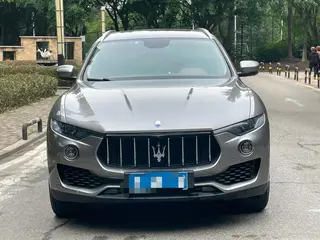 Maserati Levante 2016 3.0T Levante exterior photo 2 Maserati Levante 2016 3.0T Levante exterior photo 2