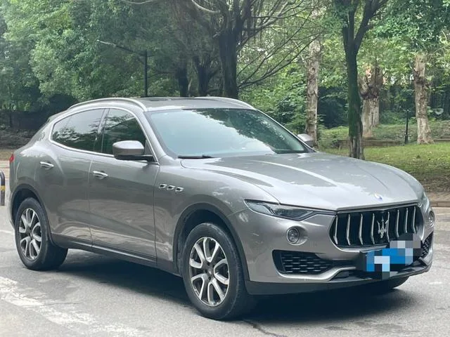 Maserati Levante 2016 3.0T Levante exterior photo 6 Maserati Levante 2016 3.0T Levante exterior photo 6