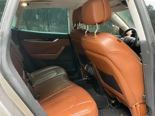 Maserati Levante 2016 3.0T Levante interior photo 10 Maserati Levante 2016 3.0T Levante interior photo 10
