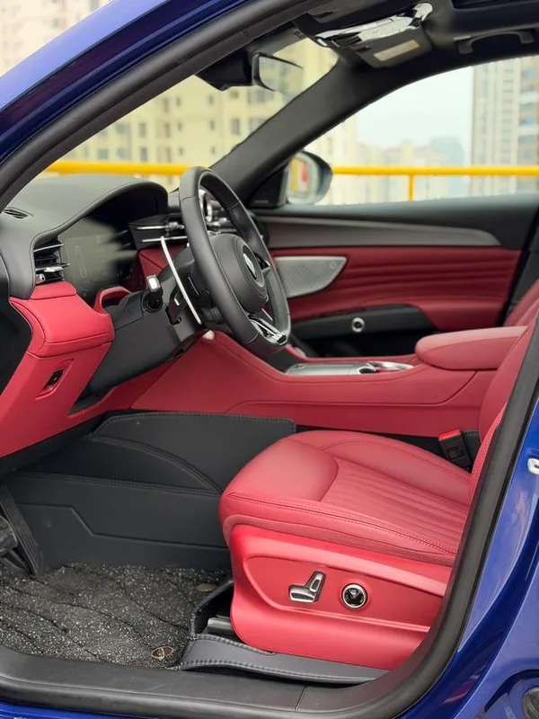 Maserati Grecale 2023 2.0T GT interior photo 17 Maserati Grecale 2023 2.0T GT interior photo 17