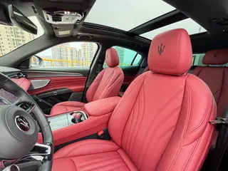 Maserati Grecale 2023 2.0T GT interior photo 20 Maserati Grecale 2023 2.0T GT interior photo 20