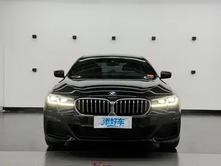 BMW 5 Series 2022 Segundo cambio 525Li M Conjunto deportivo exterior foto 2 BMW 5 Series 2022 Segundo cambio 525Li M Conjunto deportivo exterior foto 2