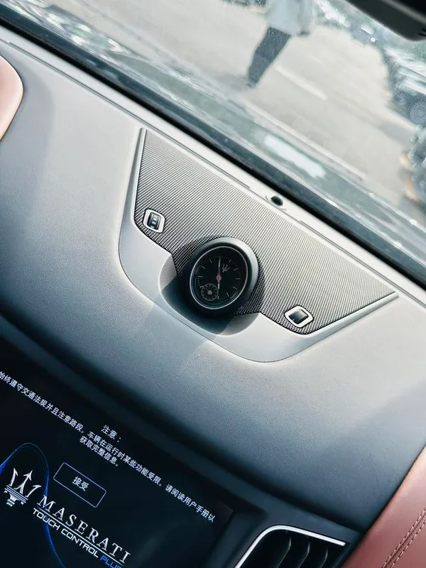 Maserati Levante 2019 3.0T Premium Blue Global Limited Edition Country VI interior photo 20 Maserati Levante 2019 3.0T Premium Blue Global Limited Edition Country VI interior photo 20