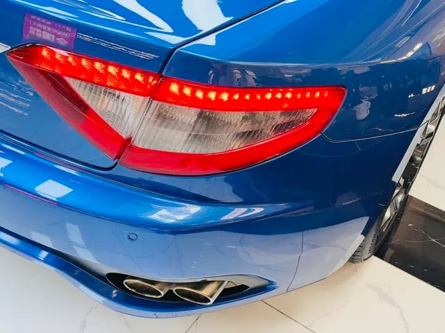 Maserati GranTurismo 2015 4.7L MC Centennial Edition interior photo 19 Maserati GranTurismo 2015 4.7L MC Centennial Edition interior photo 19