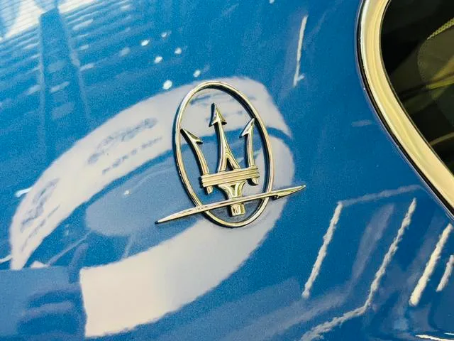 Maserati GranTurismo 2015 4.7L MC Centennial Edition interior photo 20 Maserati GranTurismo 2015 4.7L MC Centennial Edition interior photo 20