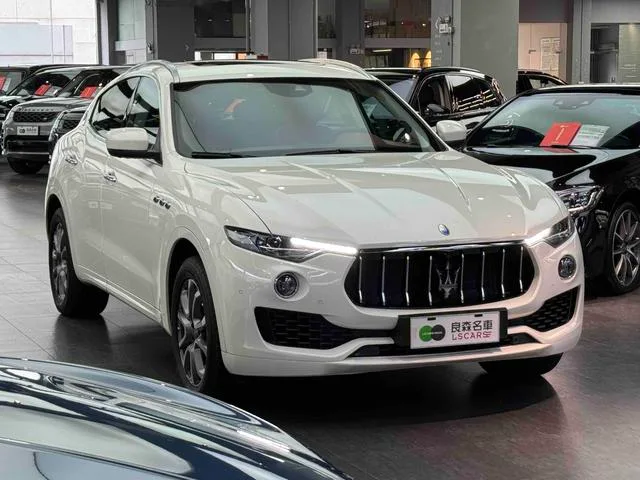 Maserati Levante 2016 3.0T Levante exterior photo 3 Maserati Levante 2016 3.0T Levante exterior photo 3