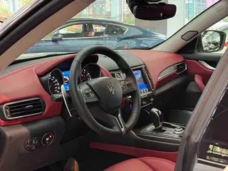Maserati Levante 2016 3.0T Levante exterior photo 7 Maserati Levante 2016 3.0T Levante exterior photo 7