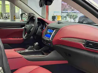 Maserati Levante 2016 3.0T Levante exterior photo 8 Maserati Levante 2016 3.0T Levante exterior photo 8