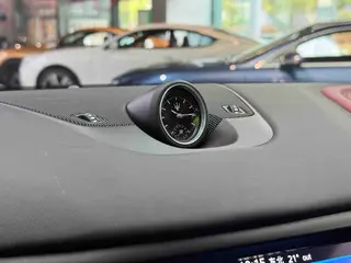Maserati Levante 2016 3.0T Levante interior photo 11 Maserati Levante 2016 3.0T Levante interior photo 11