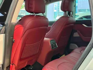 Maserati Levante 2016 3.0T Levante interior photo 16 Maserati Levante 2016 3.0T Levante interior photo 16