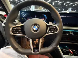 BMW 3 Series 2025 330Li M Sports Night Suit interior photo 12 BMW 3 Series 2025 330Li M Sports Night Suit interior photo 12
