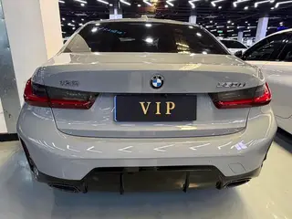 BMW 3 Series 2025 330Li M Sports Night Suit interior photo 16 BMW 3 Series 2025 330Li M Sports Night Suit interior photo 16