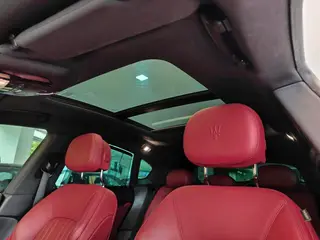 Maserati Levante 2016 3.0T Levante interior photo 14 Maserati Levante 2016 3.0T Levante interior photo 14