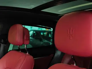 Maserati Levante 2016 3.0T Levante interior photo 15 Maserati Levante 2016 3.0T Levante interior photo 15