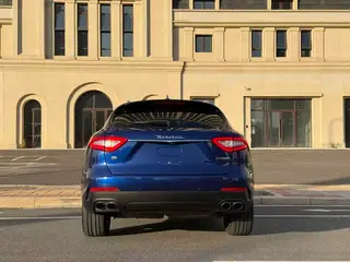 Maserati Levante 2016 3.0T Levante interior photo 15 Maserati Levante 2016 3.0T Levante interior photo 15