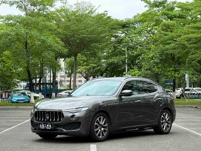Maserati Levante 2016 3.0T Levante exterior photo 1 Maserati Levante 2016 3.0T Levante exterior photo 1