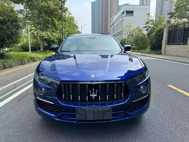 Maserati Levante 2022 2.0T GT Sharp Edition exterior photo 2 Maserati Levante 2022 2.0T GT Sharp Edition exterior photo 2
