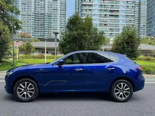 Maserati Levante 2022 2.0T GT Sharp Edition exterior photo 4 Maserati Levante 2022 2.0T GT Sharp Edition exterior photo 4