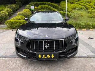 Maserati Levante 2016 3.0T Levante exterior photo 2 Maserati Levante 2016 3.0T Levante exterior photo 2