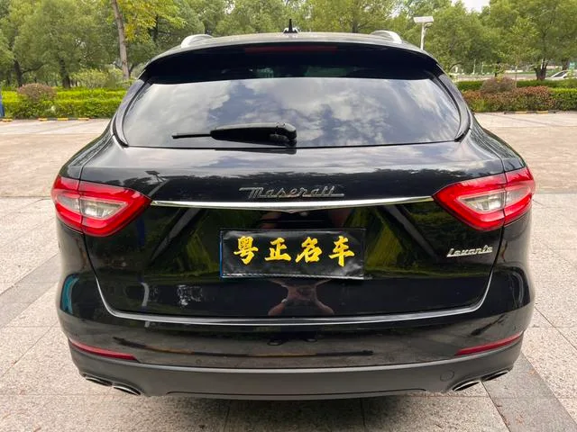 Maserati Levante 2016 3.0T Levante exterior photo 5 Maserati Levante 2016 3.0T Levante exterior photo 5