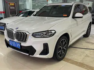 BMW X3 2022 xDrive25i M Conjunto deportivo