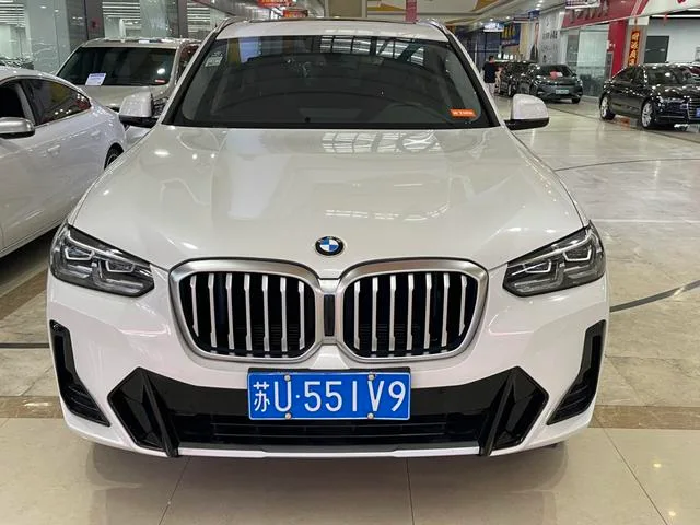 BMW X3 2022 xDrive25i M Conjunto deportivo exterior foto 2 BMW X3 2022 xDrive25i M Conjunto deportivo exterior foto 2