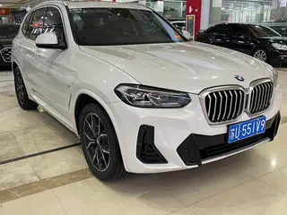BMW X3 2022 xDrive25i M Conjunto deportivo exterior foto 3 BMW X3 2022 xDrive25i M Conjunto deportivo exterior foto 3