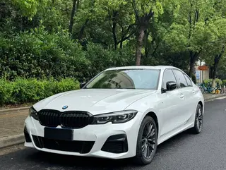 BMW 3 Series 2022 330i M Sports Night Suit exterior photo 1 BMW 3 Series 2022 330i M Sports Night Suit exterior photo 1