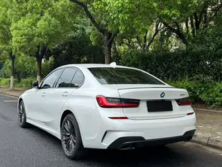 BMW 3 Series 2022 330i M Sports Night Suit exterior photo 4 BMW 3 Series 2022 330i M Sports Night Suit exterior photo 4