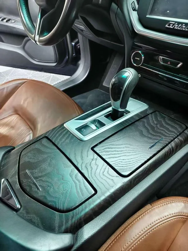 Maserati Ghibli 2014 3.0T S interior photo 14 Maserati Ghibli 2014 3.0T S interior photo 14