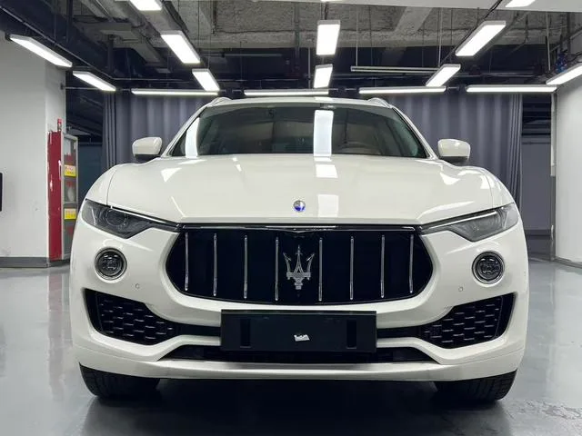 Maserati Levante 2016 3.0T Levante exterior photo 2 Maserati Levante 2016 3.0T Levante exterior photo 2